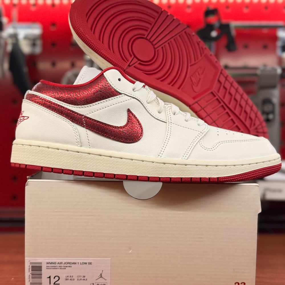 Jordan 1 Low Ruby 12W